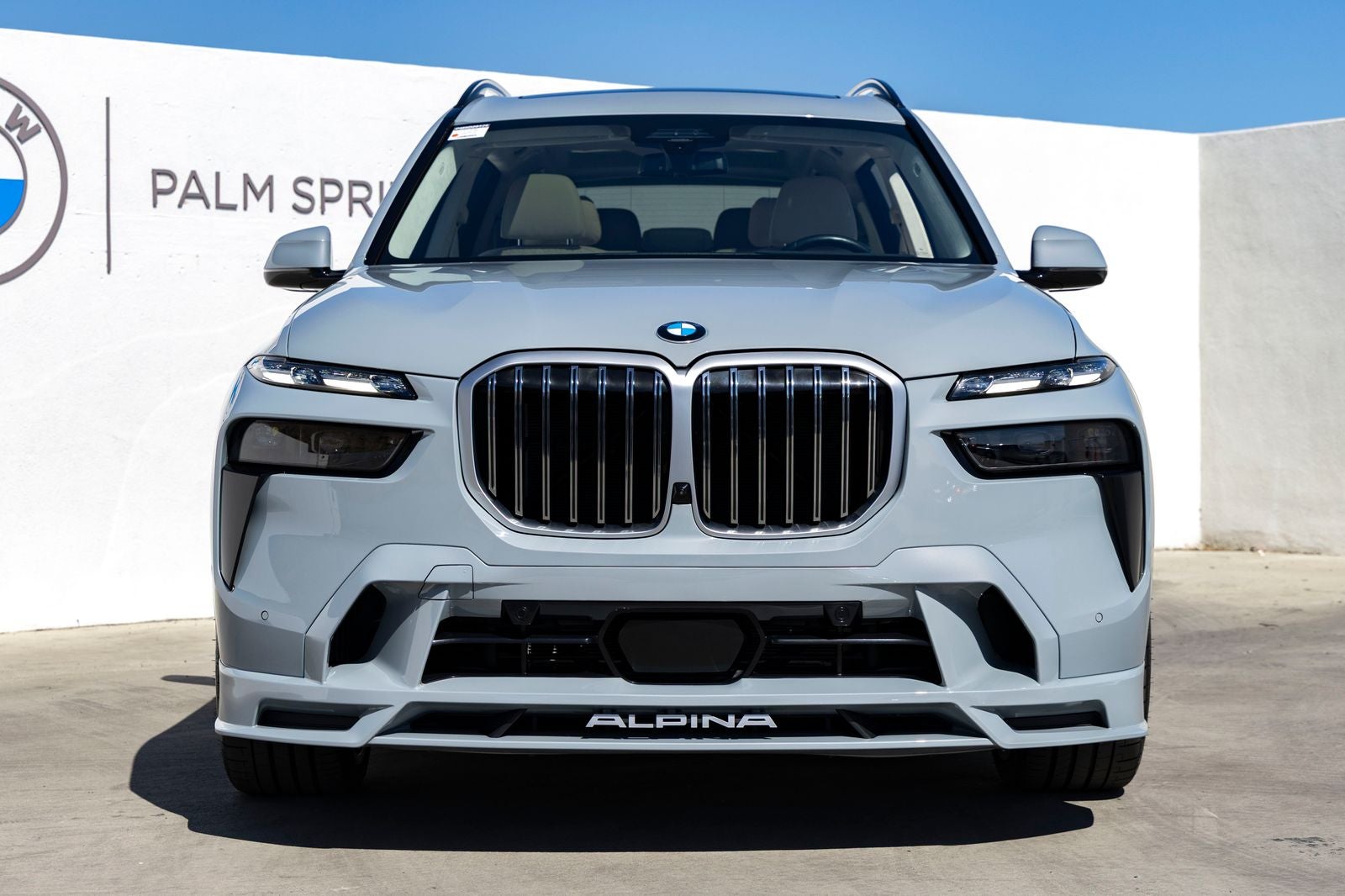 2024 BMW X7 ALPINA XB7