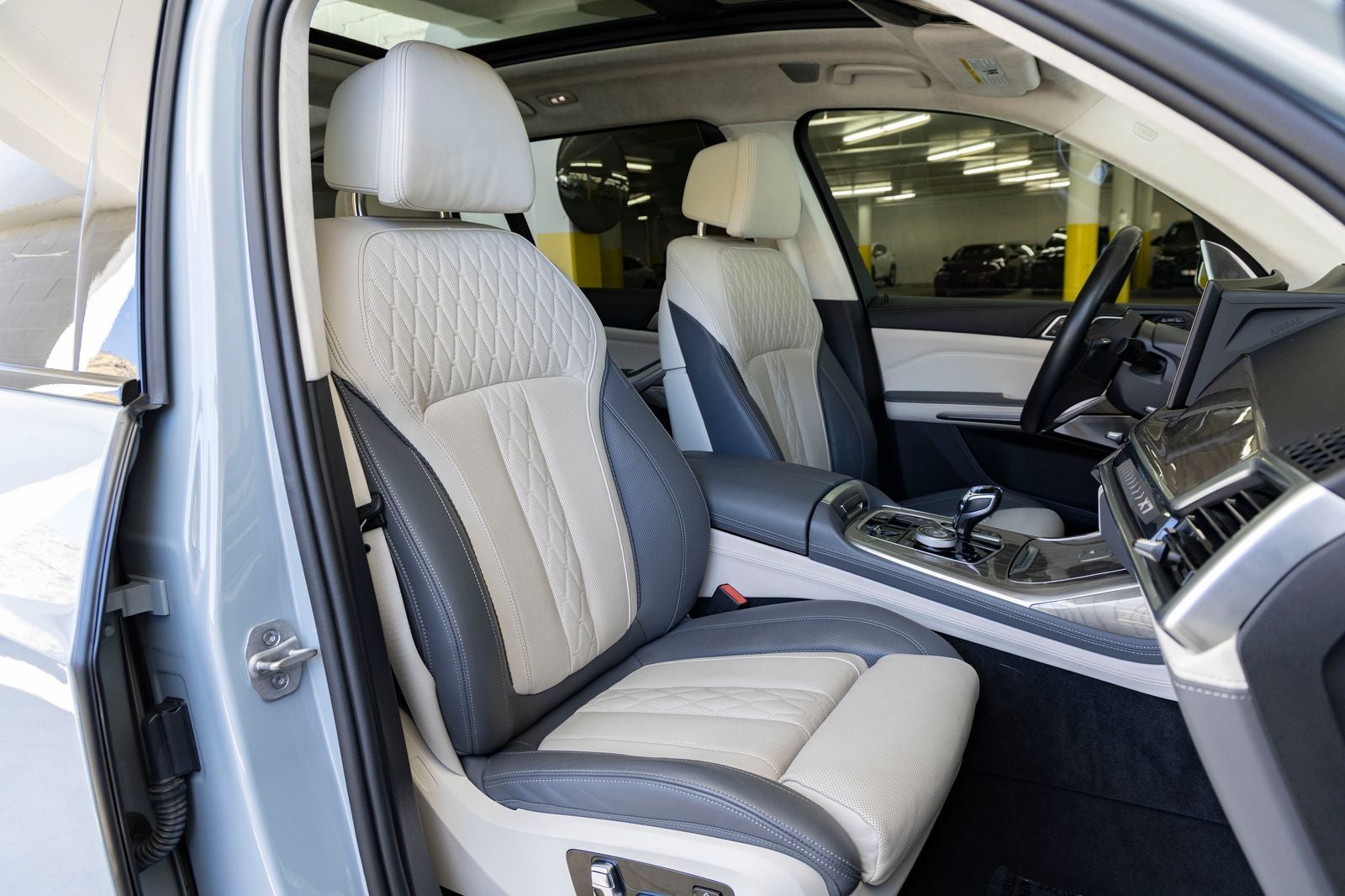 2024 BMW X7 ALPINA XB7 - Photo 41