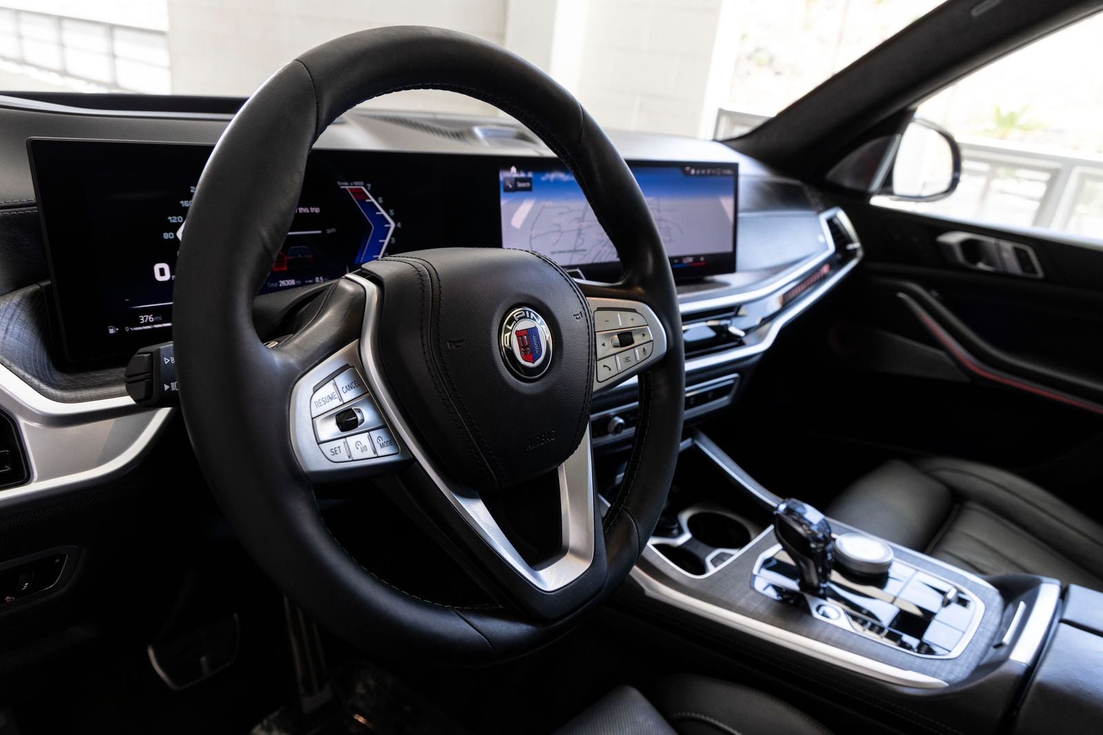 2023 BMW X7 ALPINA XB7