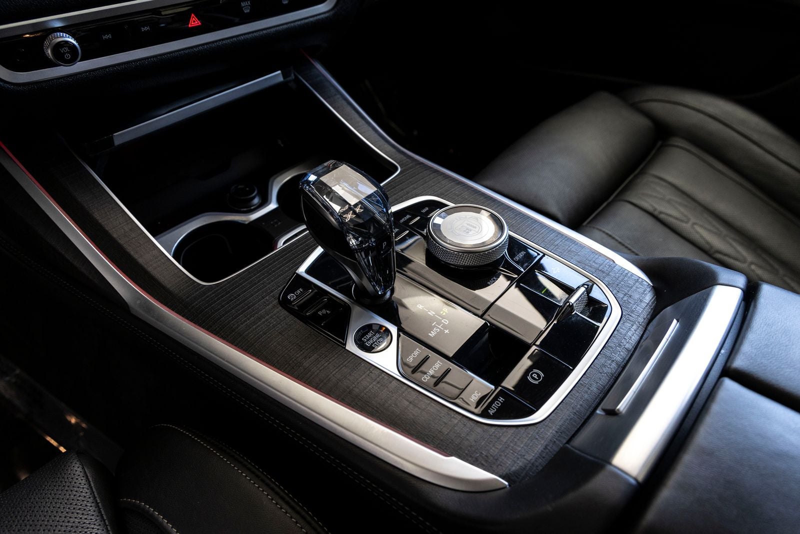 2023 BMW X7 ALPINA XB7