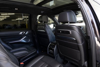 2023 BMW X7 ALPINA XB7