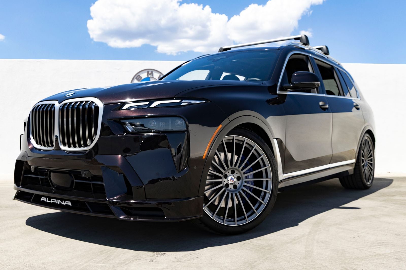 2023 BMW X7 ALPINA XB7