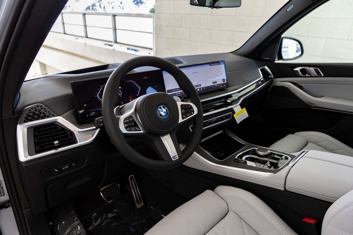 2026 BMW X5 xDrive50e