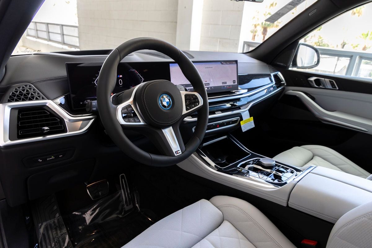 2026 BMW X5 xDrive50e