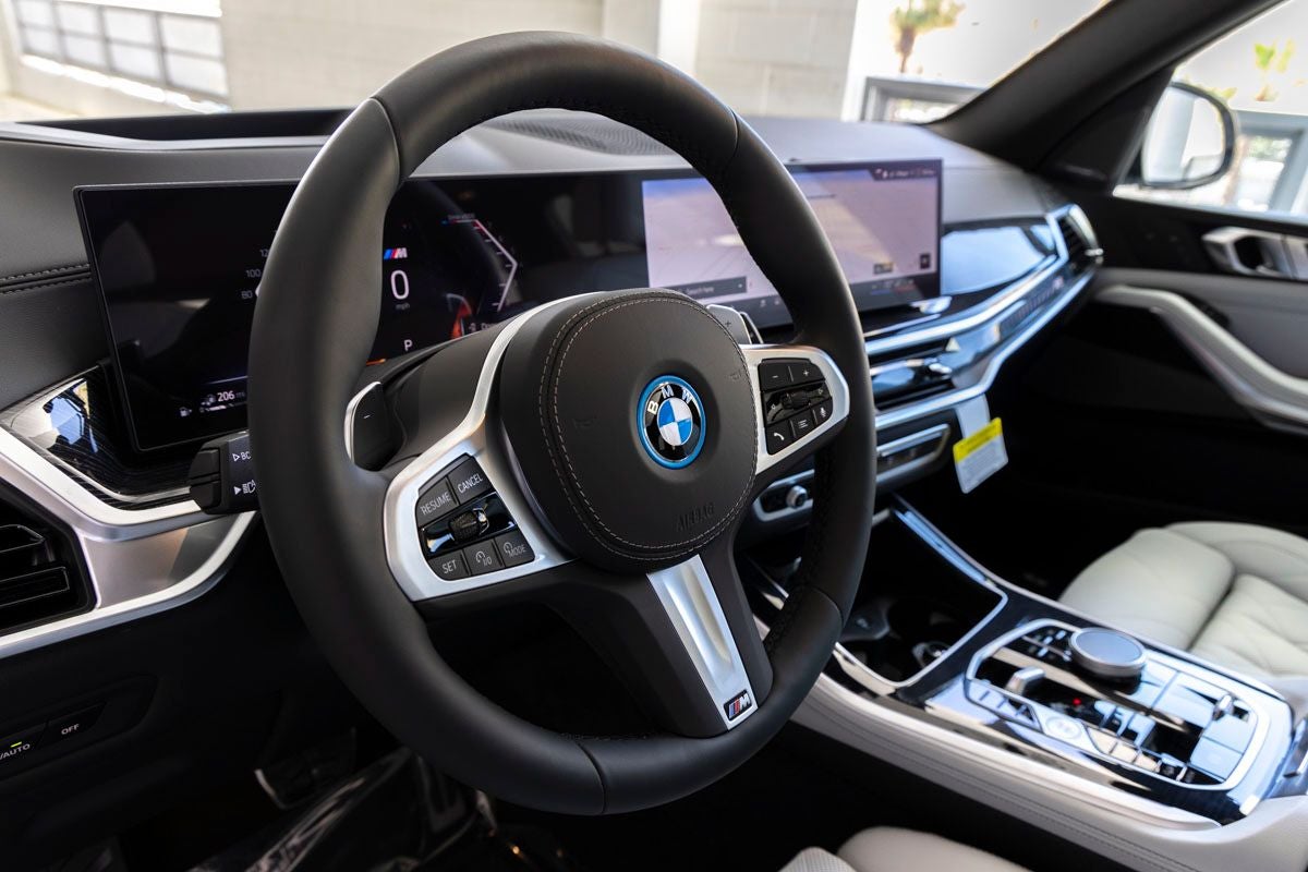 2026 BMW X5 xDrive50e