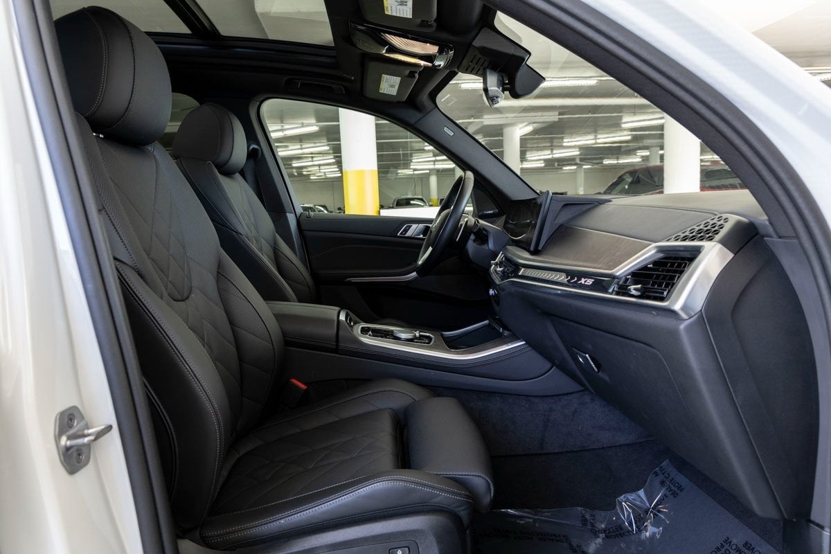 2025 BMW X5 xDrive50e