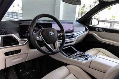 2025 BMW X5 xDrive50e