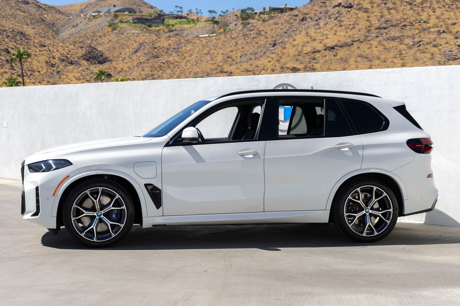 2024 BMW X5 xDrive50e