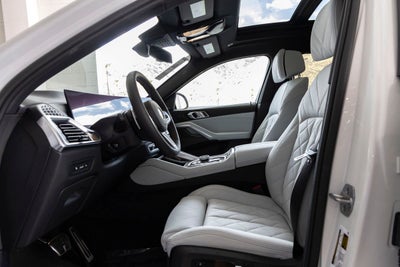 2027 BMW X6 M60i