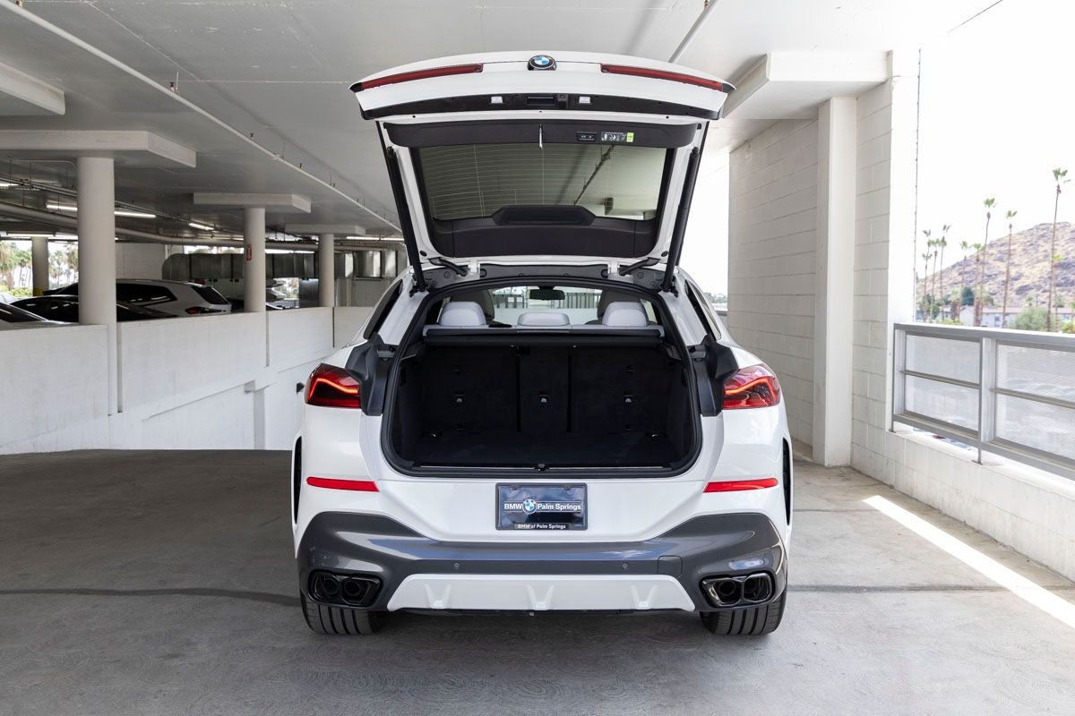 2027 BMW X6 M60i