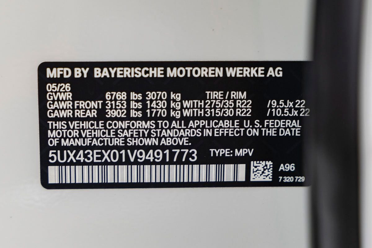 2027 BMW X6 M60i