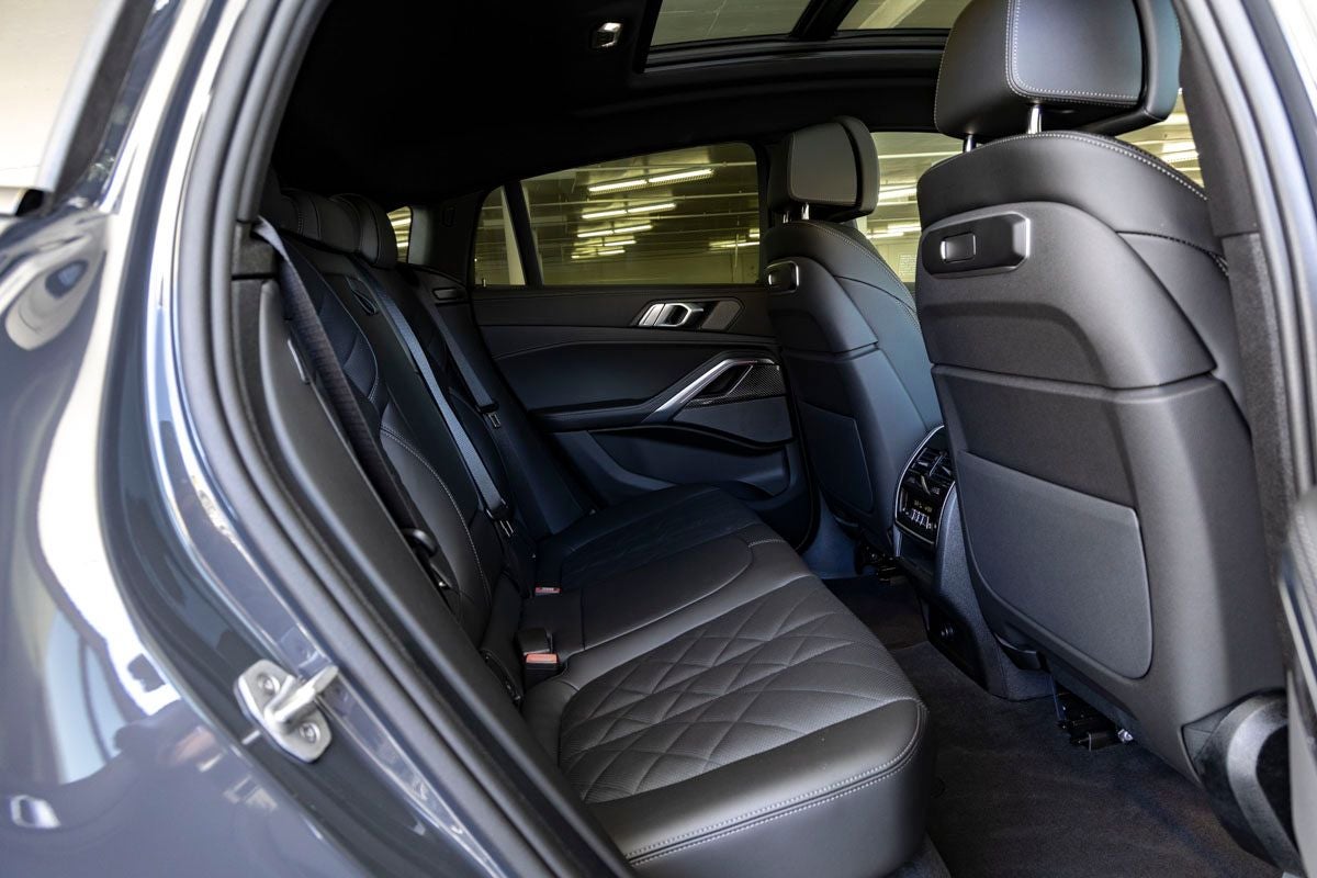 2026 BMW X6 M60i