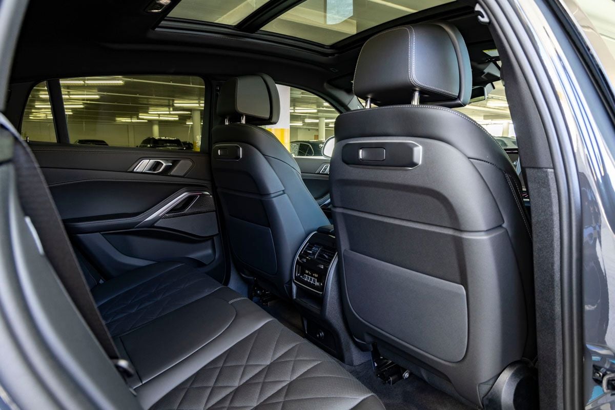 2026 BMW X6 M60i