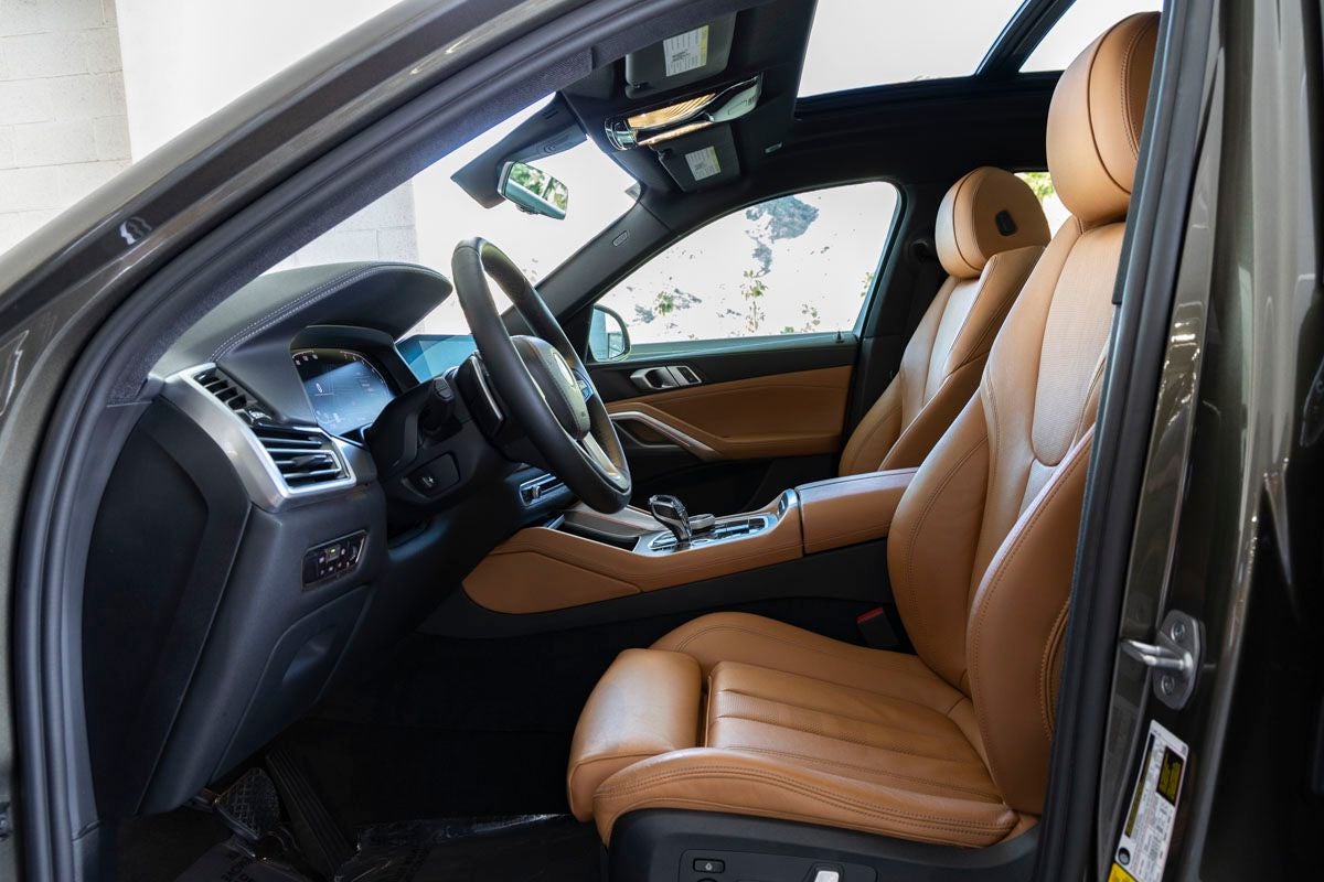 2022 BMW X6 xDrive40i