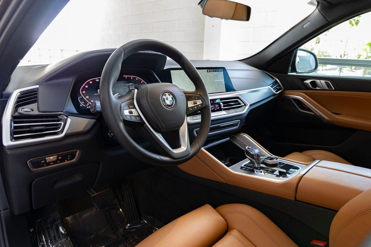 2022 BMW X6 xDrive40i