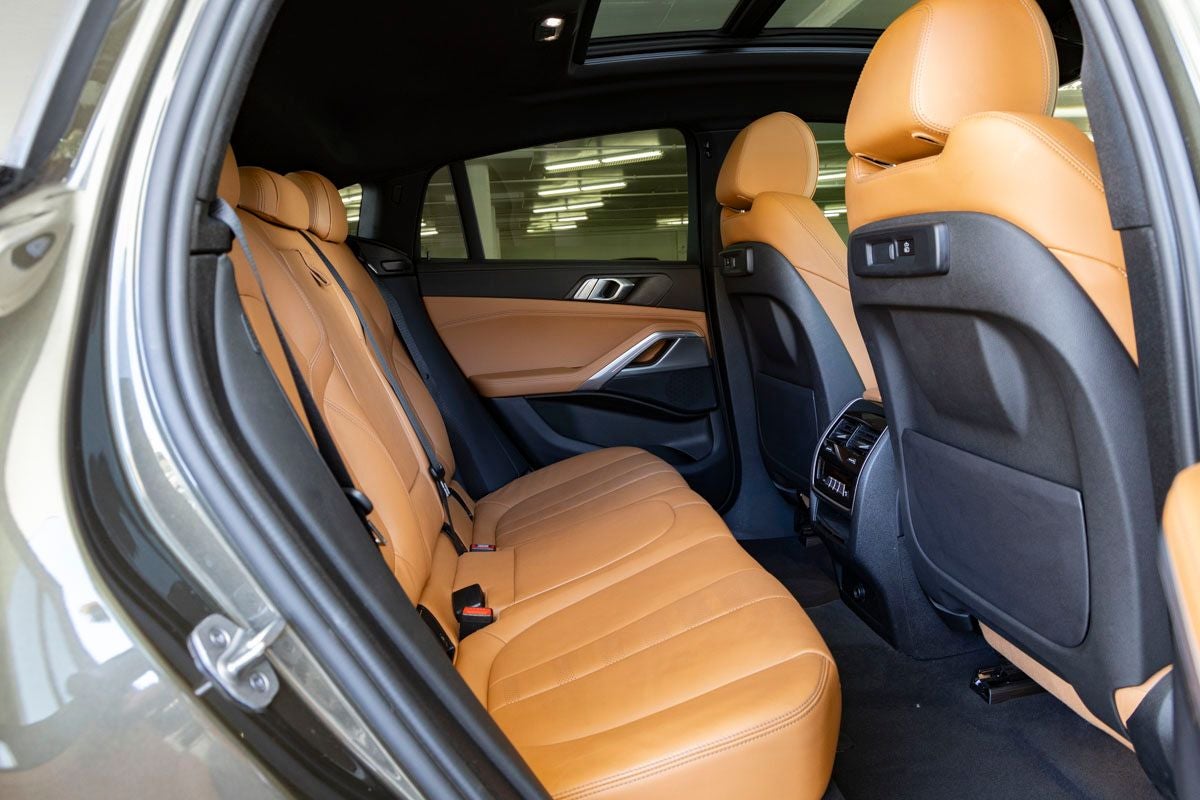 2022 BMW X6 xDrive40i