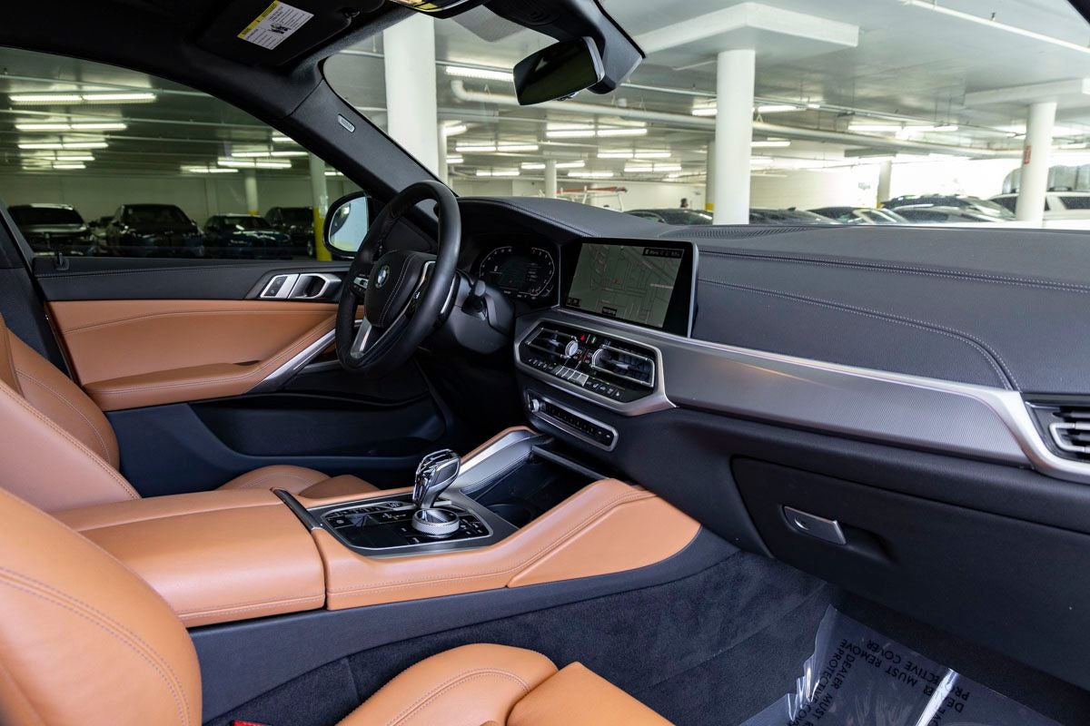 2022 BMW X6 xDrive40i