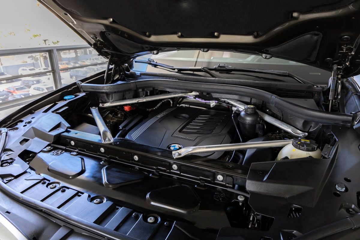 2022 BMW X6 xDrive40i