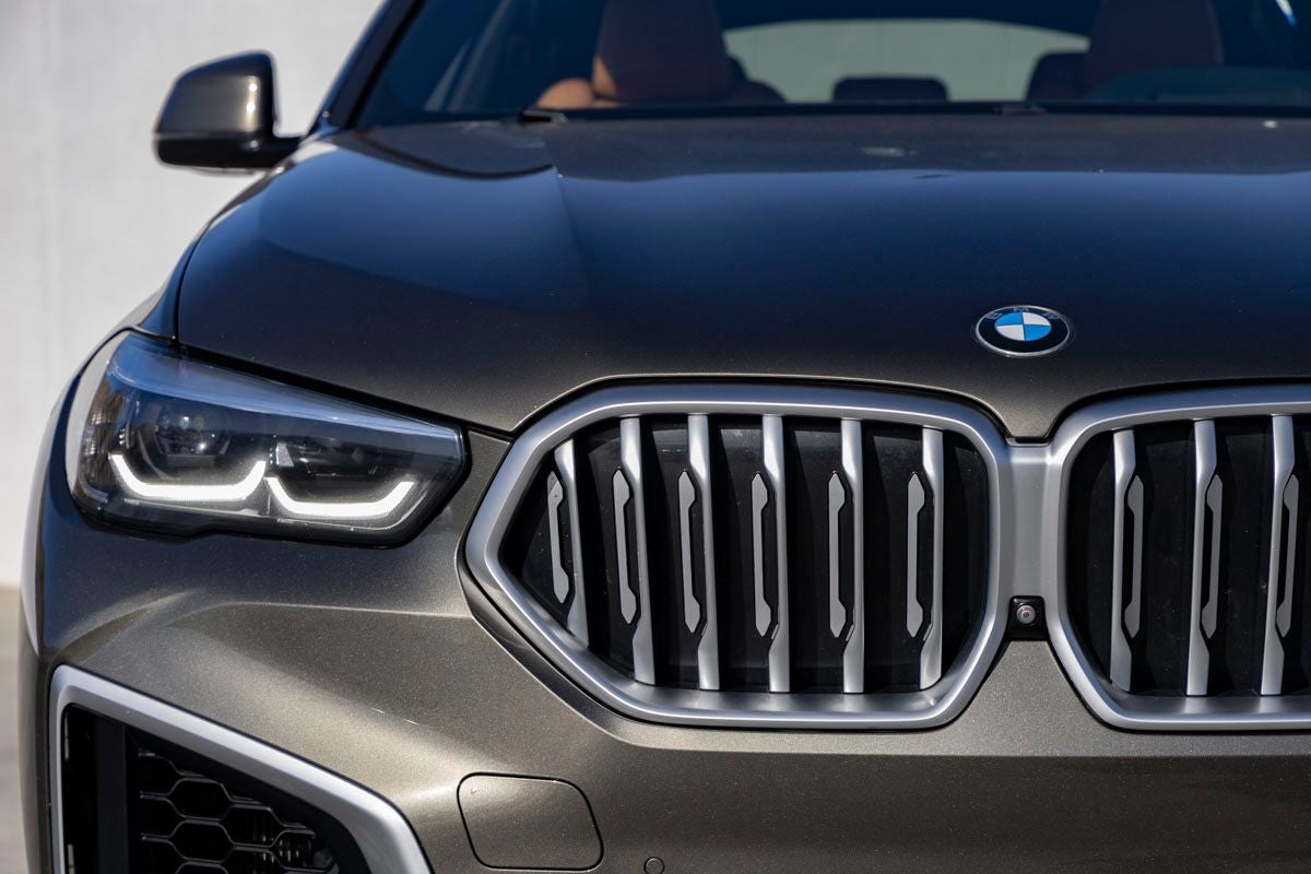 2022 BMW X6 xDrive40i