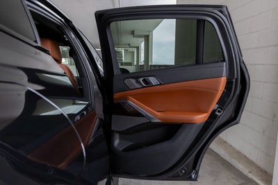 2023 BMW X6 xDrive40i