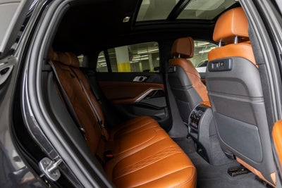 2023 BMW X6 xDrive40i