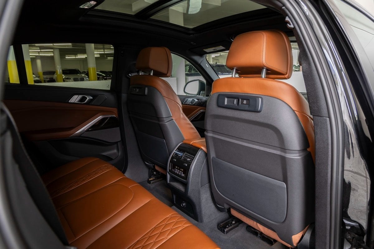 2023 BMW X6 xDrive40i