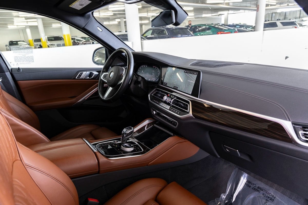 2023 BMW X6 xDrive40i