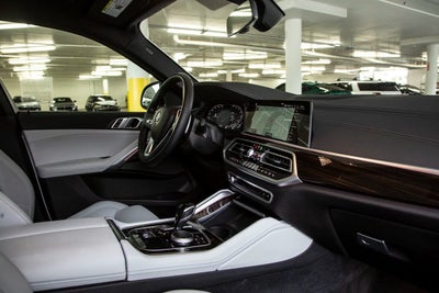 2023 BMW X6 xDrive40i