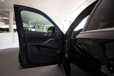 2023 BMW X6 xDrive40i