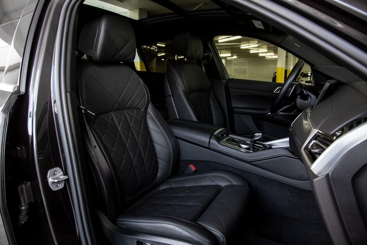 2023 BMW X6 xDrive40i