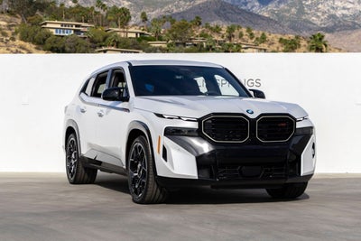 2026 BMW XM Label