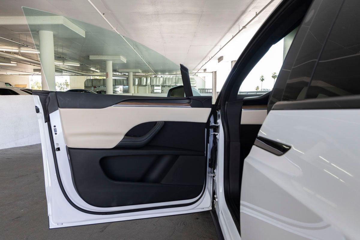 2023 Tesla Model X Base