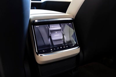 2023 Tesla Model X Base