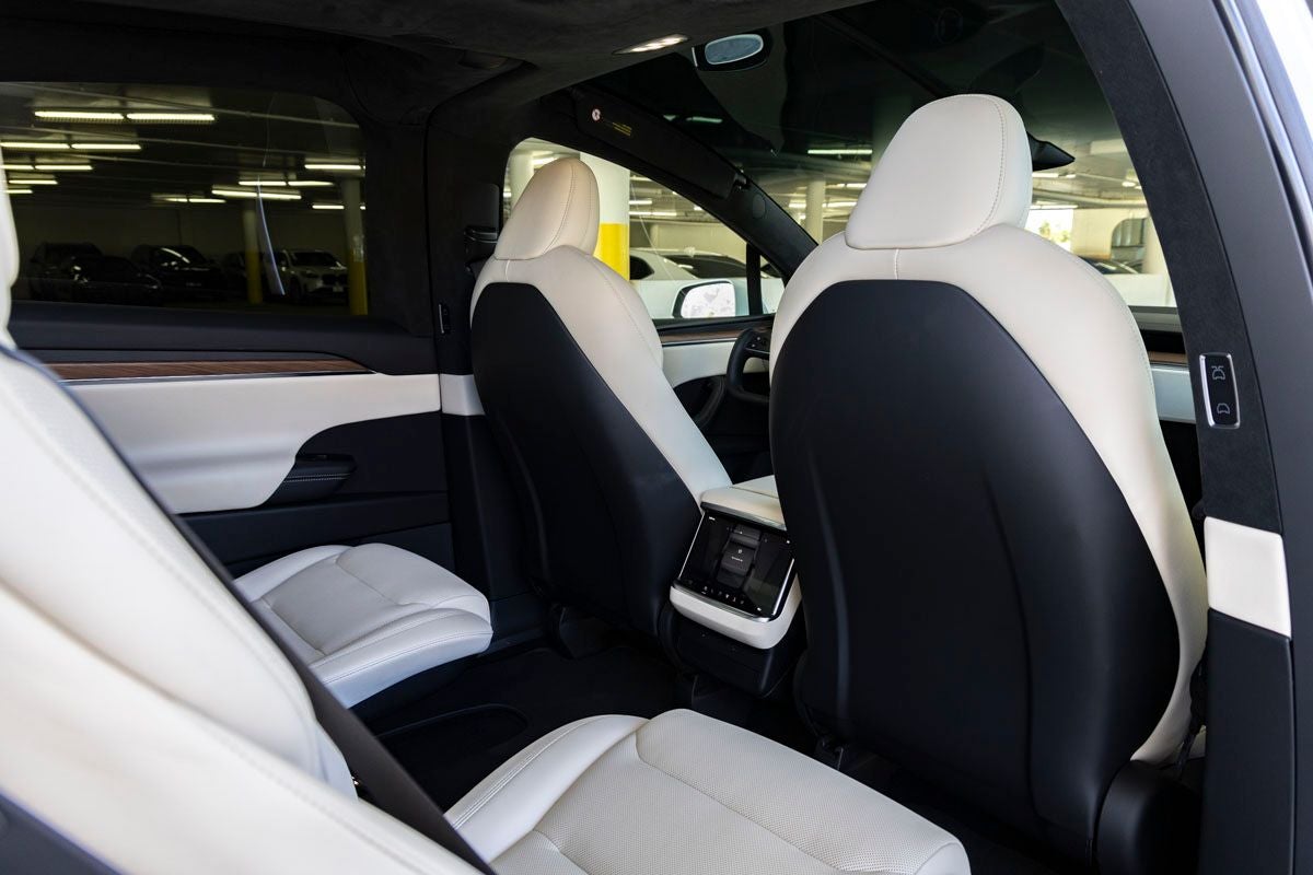 2023 Tesla Model X Base