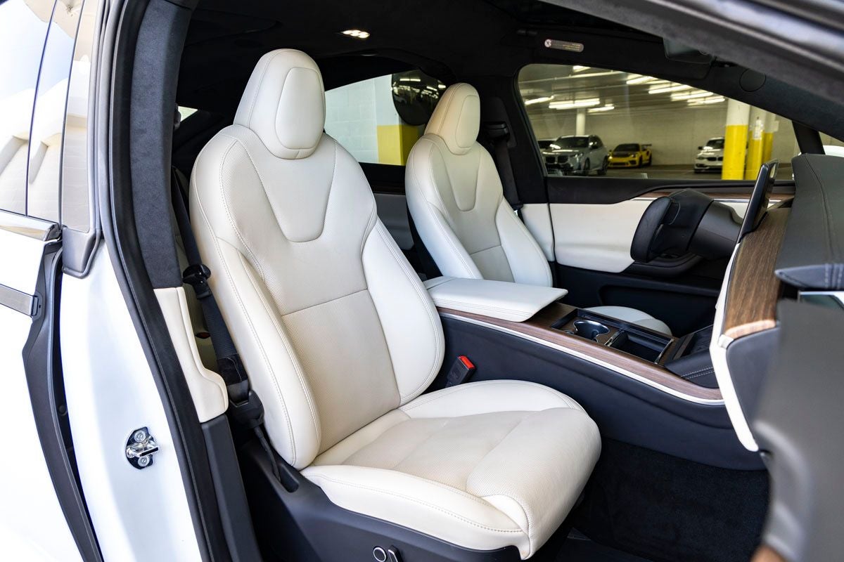 2023 Tesla Model X Base