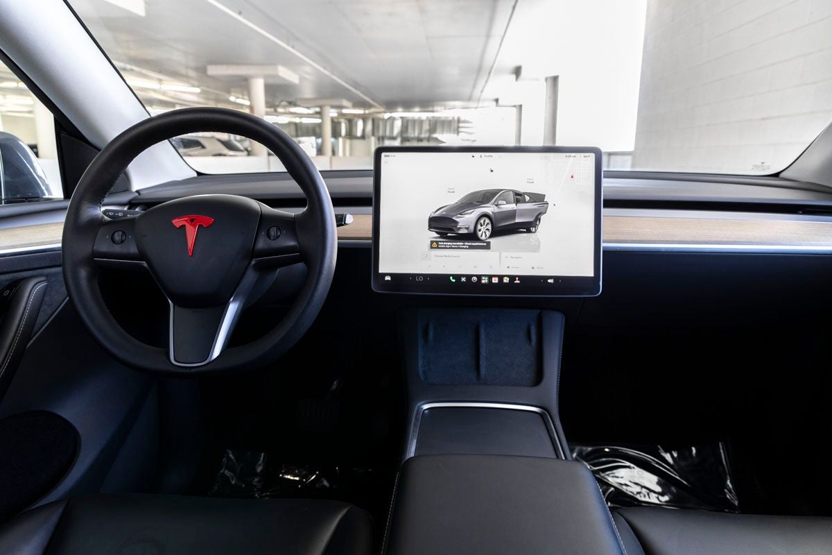 2023 Tesla Model Y Long Range - Photo 11