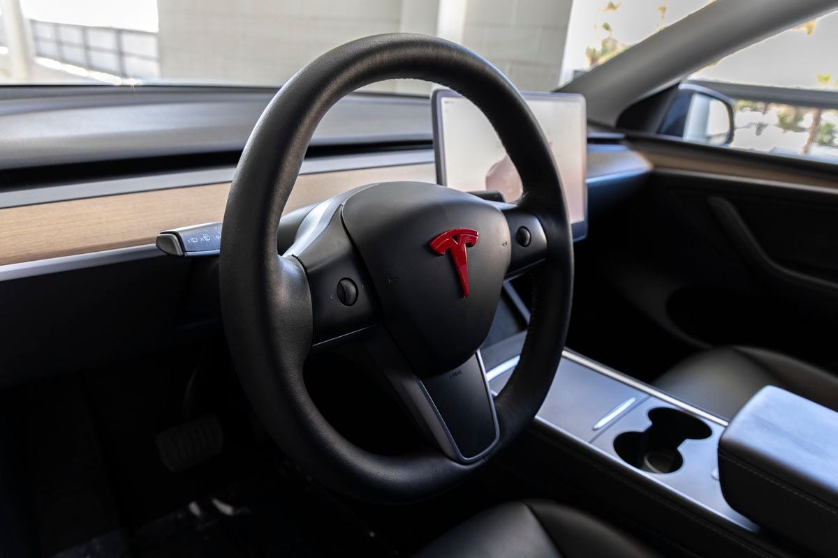 2023 Tesla Model Y Long Range - Photo 16