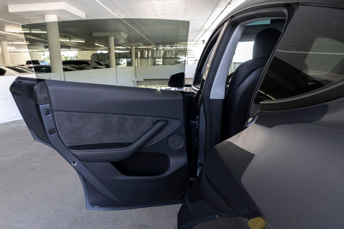 2023 Tesla Model Y Long Range - Photo 18