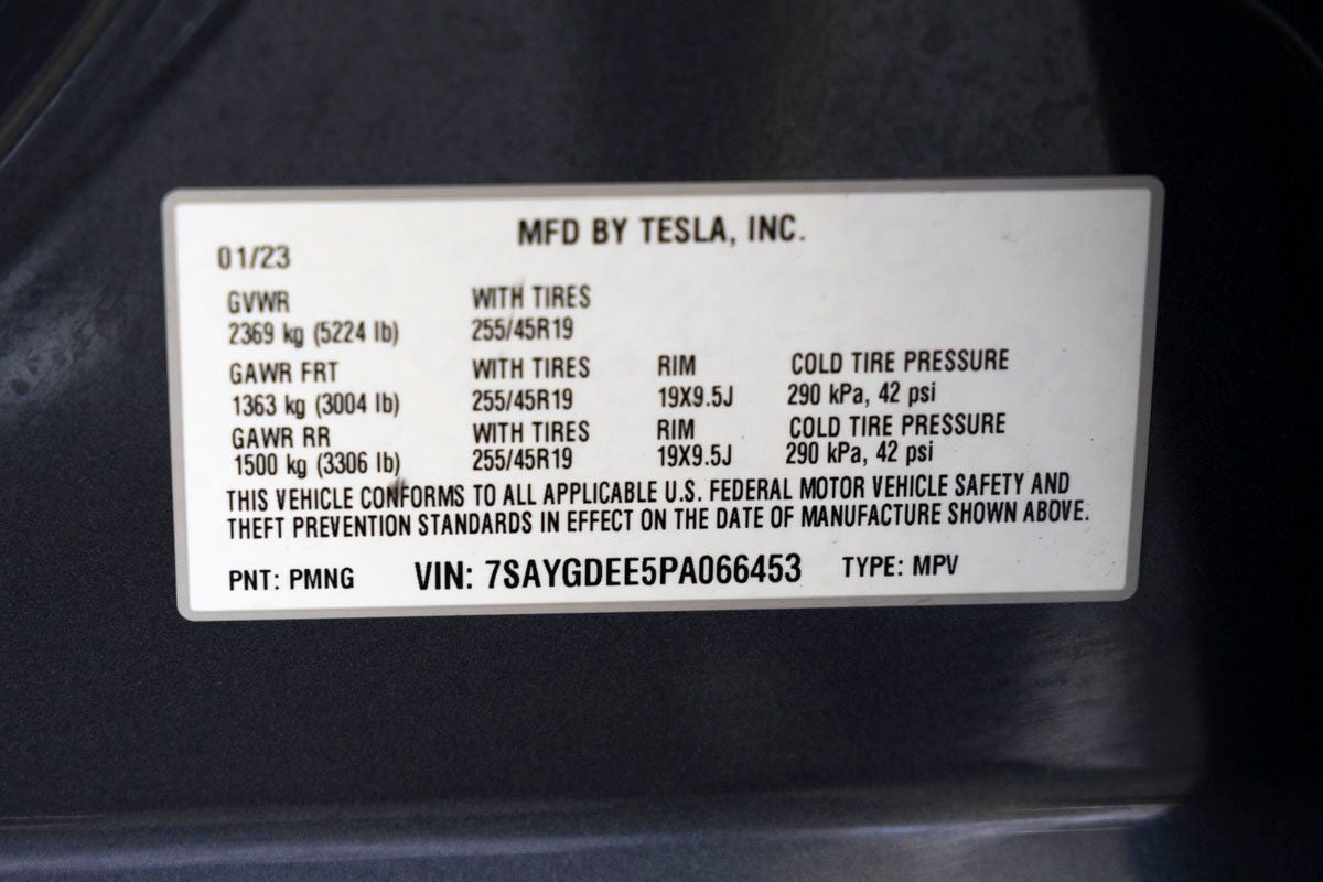 2023 Tesla Model Y Long Range - Photo 32