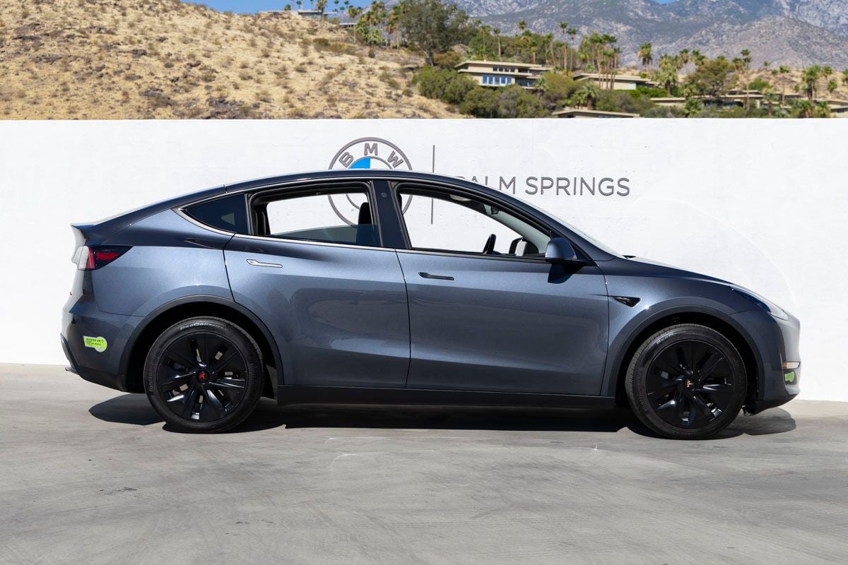 2023 Tesla Model Y Long Range - Photo 6