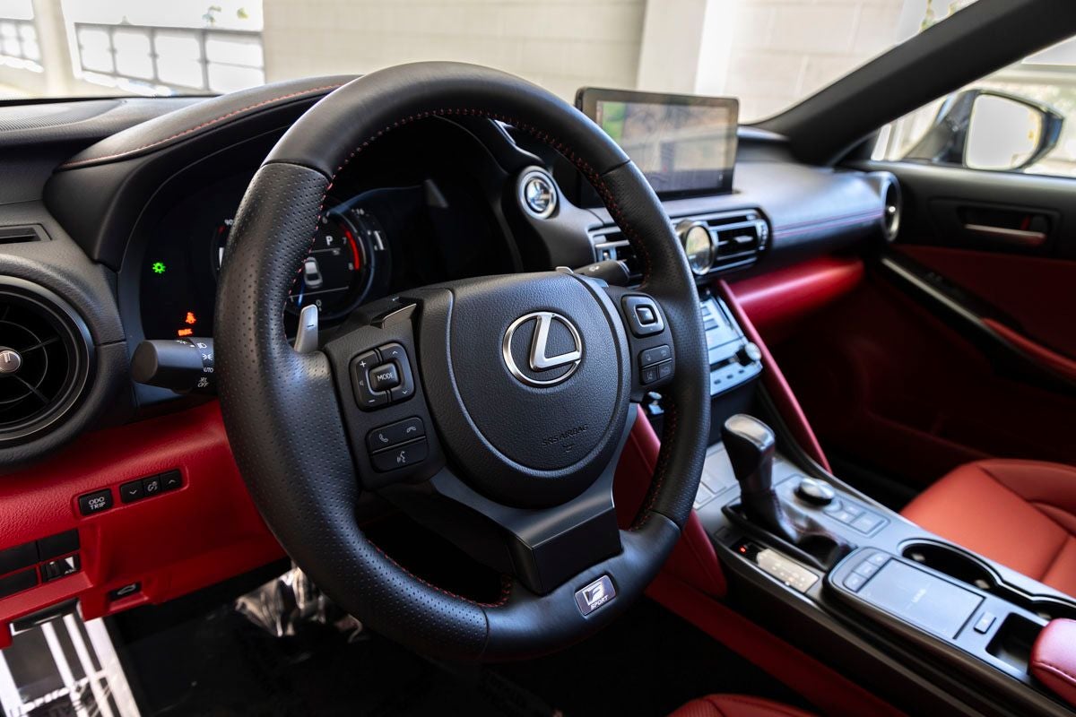 2025 Lexus IS 350 F SPORT
