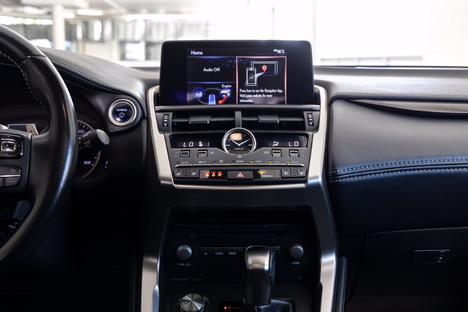2020 Lexus NX Hybrid 300h - Photo 12