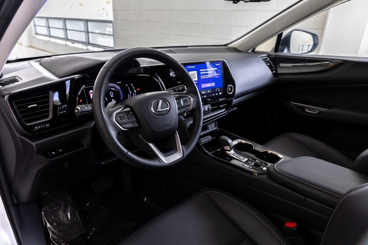 2024 Lexus NX 350h Premium