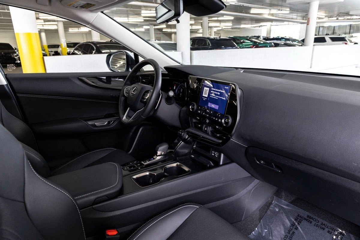 2024 Lexus NX 350h Premium