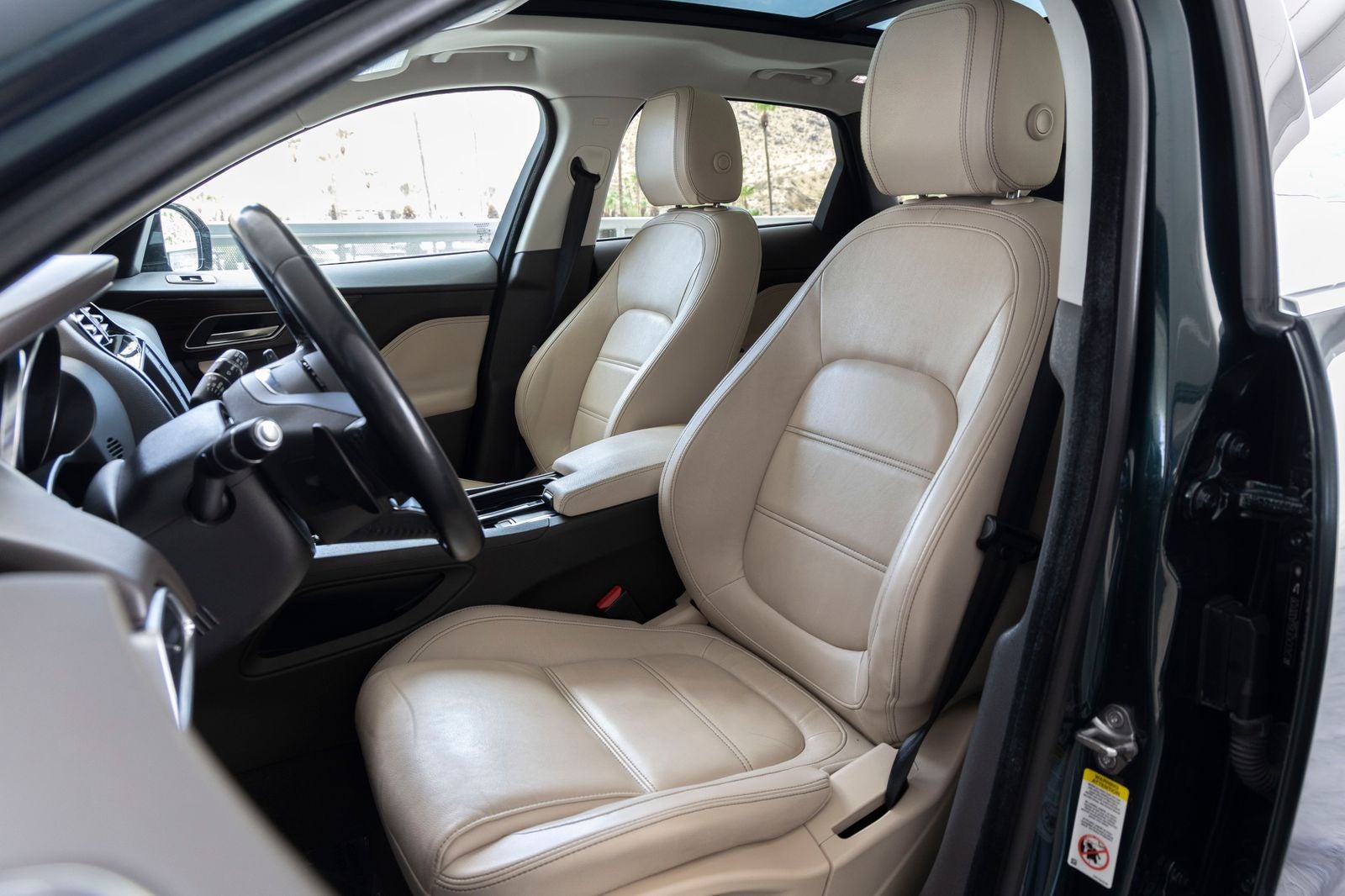 2018 Jaguar F-PACE 25t Prestige