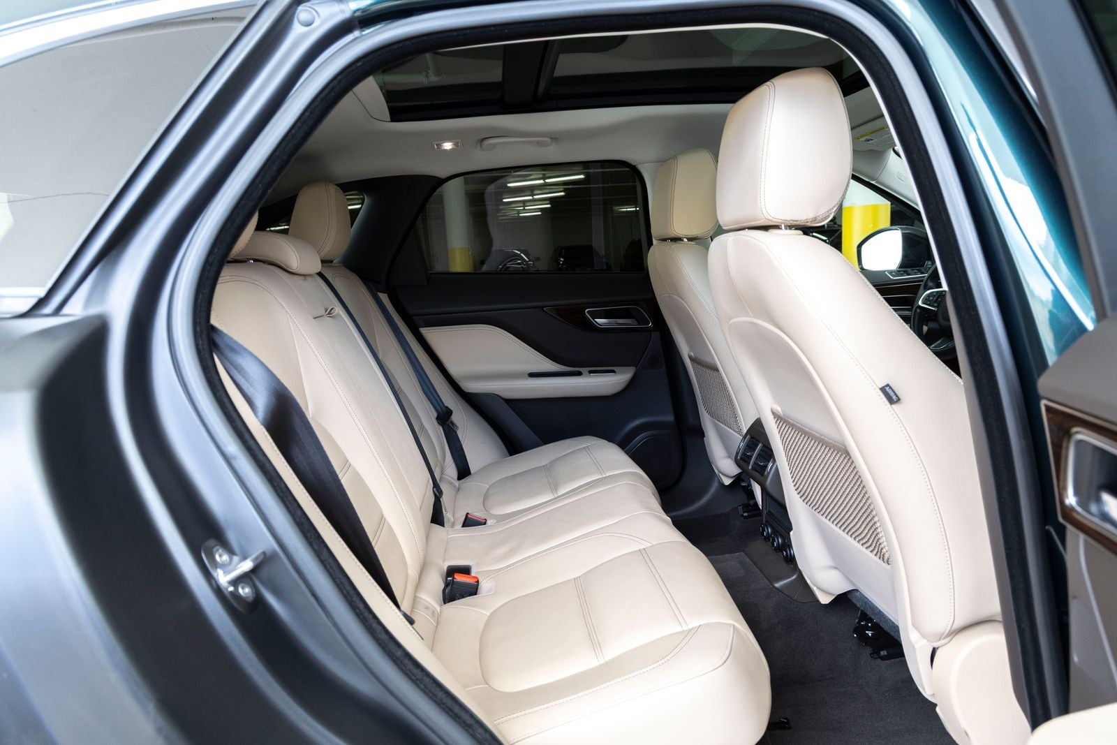 2018 Jaguar F-PACE 25t Prestige