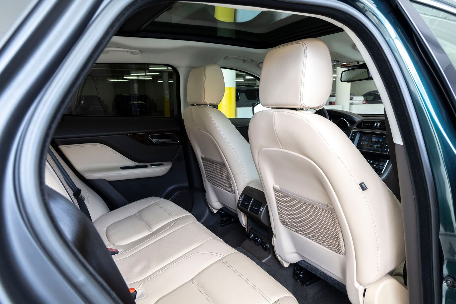 2018 Jaguar F-PACE 25t Prestige