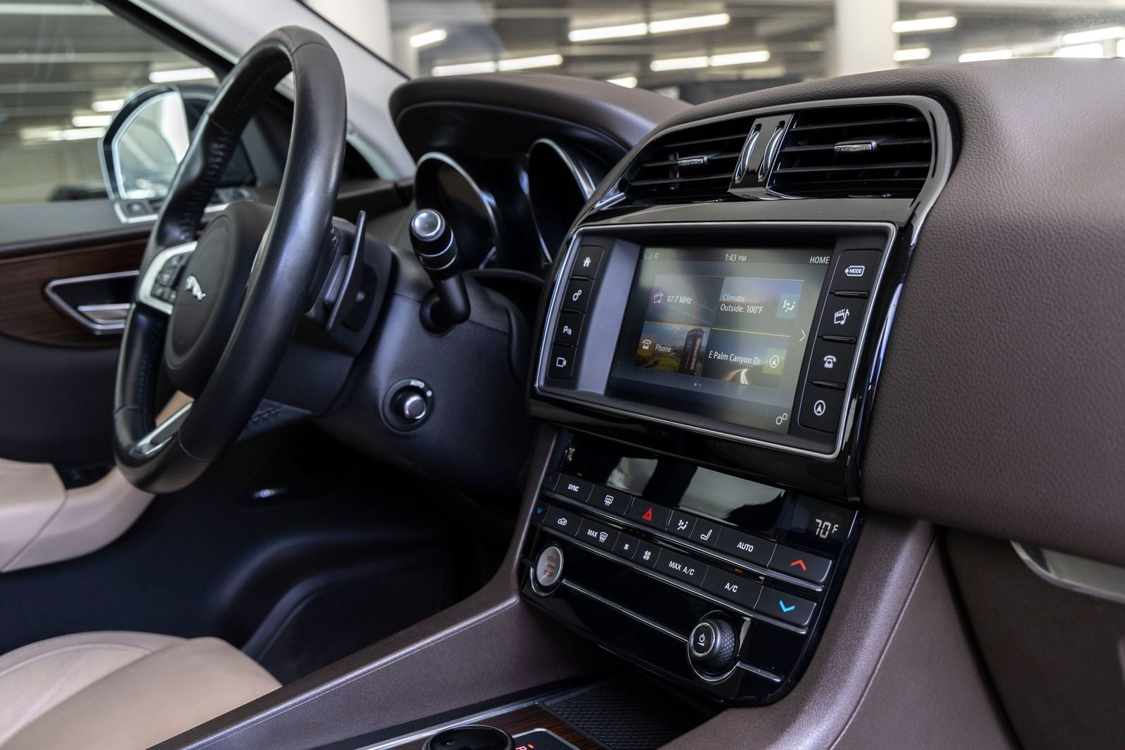 2018 Jaguar F-PACE 25t Prestige