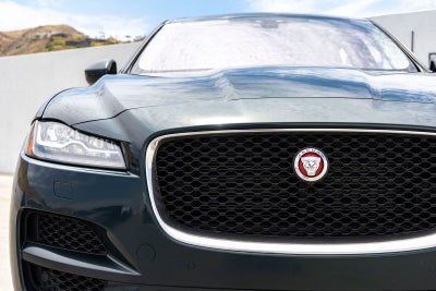 2018 Jaguar F-PACE 25t Prestige