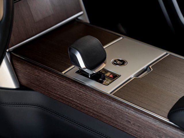 2025 Land Rover Range Rover Autobiography